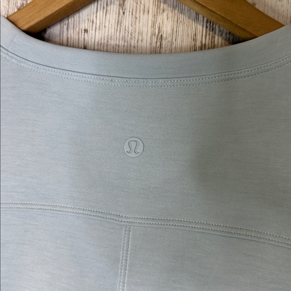 Lululemon Softstreme Midi Dress – Size 4 - Picture 5 of 10